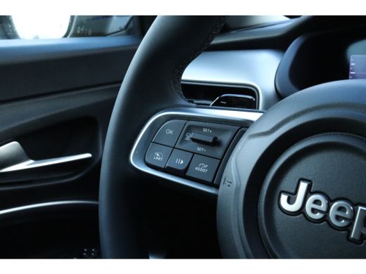 Jeep Avenger 1.2 e-Hybrid Summit | Adaptieve Cruise | Stoelverwarming | JBL Audio | Elektr. klep | Keyless | N... ActivLease financial lease