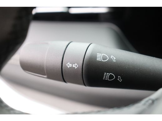 Jeep Compass 1.5T e-HYBRID 130PK LIMITED AUTOMAAT / NAVI / LEDER / CLIMA / FULL-LED / CAMERA / 19" LMV / KEYLE... ActivLease financial lease