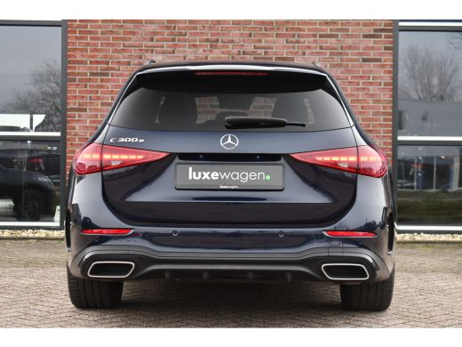 Mercedes-Benz C-Klasse Estate 300 e AMG Line Pano Trekh Distr Memory+Ventilatie HUD 360 Night ActivLease financial lease