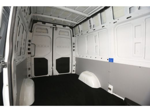 Mercedes-Benz Sprinter 317 CDI L2H2 170PK | 2800kg Trekgew. | Trekhaak | Airco | Cruise | Camera | Carplay | Navi ActivLease financial lease