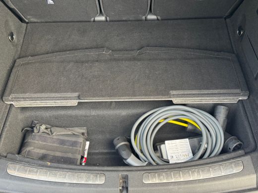 Mini Countryman Cooper SE ALL4 Plug-in Hybrid Chili 220PK | Full Leather | Harman/Kardon | Sportonderstel & Verwa... ActivLease financial lease