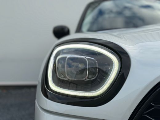 Mini Countryman Cooper SE ALL4 Plug-in Hybrid Chili 220PK | Full Leather | Harman/Kardon | Sportonderstel & Verwa... ActivLease financial lease