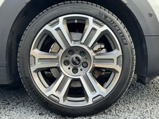 Mini Countryman Cooper SE ALL4 Plug-in Hybrid Chili 220PK | Full Leather | Harman/Kardon | Sportonderstel & Verwa... ActivLease financial lease