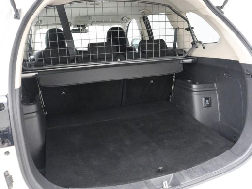 Mitsubishi Outlander 2.4 PHEV Pure | Stoelverwarming | Trekhaak | Camera | Carplay | Keyless | DAB | Cruise control | ... ActivLease financial lease