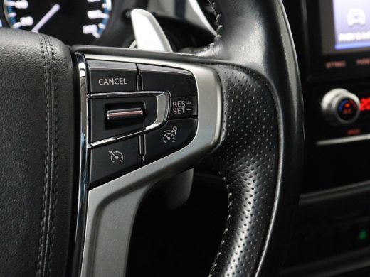 Mitsubishi Outlander 2.4 PHEV Pure | Stoelverwarming | Trekhaak | Camera | Carplay | Keyless | DAB | Cruise control | ... ActivLease financial lease