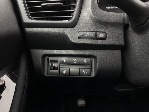 Nissan Leaf N-Connecta 40 kWh {SOH-90%} Aut. *HEAT-PUMP | ADAPTIVE-CRUISE | NAVI-FULLMAP | TOPVIEW | KEYLESS ... ActivLease financial lease