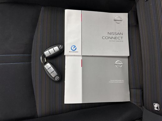 Nissan Leaf N-Connecta 40 kWh {SOH-90%} Aut. *HEAT-PUMP | ADAPTIVE-CRUISE | NAVI-FULLMAP | TOPVIEW | KEYLESS ... ActivLease financial lease