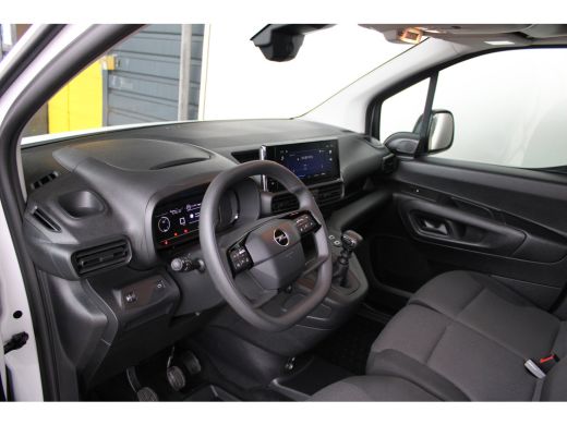 Opel Combo L2H1 130PK 3 Persoons 2 persoons bijrijdersbank | Airco Apple Carplay | Android auto ActivLease financial lease