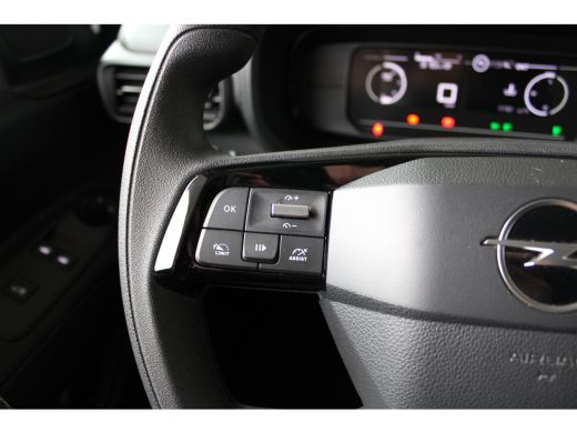 Opel Combo L2H1 130PK 3 Persoons 2 persoons bijrijdersbank | Airco Apple Carplay | Android auto ActivLease financial lease