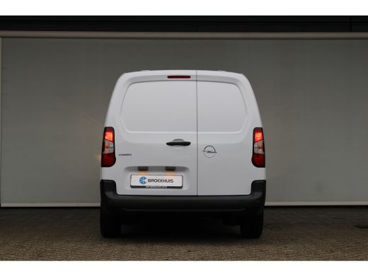 Opel Combo L2H1 130PK 3 Persoons 2 persoons bijrijdersbank | Airco Apple Carplay | Android auto ActivLease financial lease