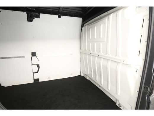 Opel Movano 2.2 HDI 140PK L3H2 | Airco | Cruise | Camera | Carplay | 3 Zits | Navi | Parkeersens. ActivLease financial lease