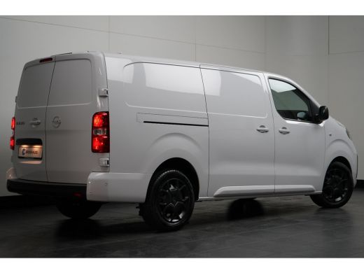 Opel Vivaro 2.0D L3H1 145PK Automaat Betimmering | Stuurverwarming | Airco | Achteruitrijcamera | Apple carpl... ActivLease financial lease