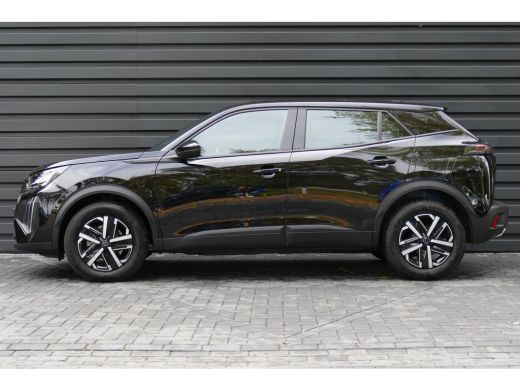 Peugeot 2008 1.2 HYBRID 136PK STYLE AUTOMAAT / NAVI / LED / AIRCO / PDC / BLUETOOTH / CRUISECONTROL / 1E EIGEN... ActivLease financial lease