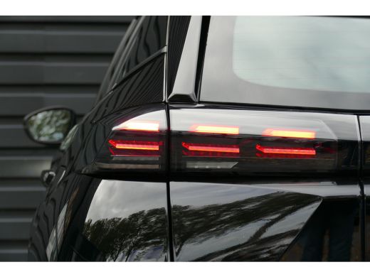 Peugeot 2008 1.2 HYBRID 136PK STYLE AUTOMAAT / NAVI / LED / AIRCO / PDC / BLUETOOTH / CRUISECONTROL / 1E EIGEN... ActivLease financial lease