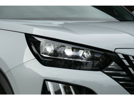 Peugeot 2008 1.2 PureTech 130 GT PACK / NAVI / ALCANTARA / PDC / CLIMA / 17"LMV / CAMERA V+A / KEYLESS / MASSA... ActivLease financial lease