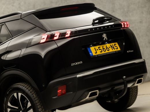 Peugeot 2008 1.2 PureTech GT Line 131Pk (VIRTUAL COCKPIT, APPLE CARPLAY, GROOT NAVI, 360 CAMERA, LEDER, STOELV... ActivLease financial lease