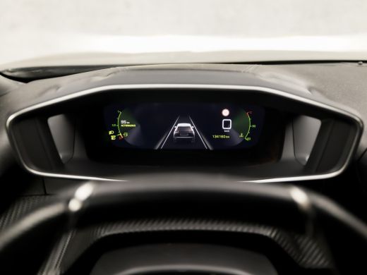 Peugeot 2008 1.2 PureTech GT Line 131Pk (VIRTUAL COCKPIT, APPLE CARPLAY, GROOT NAVI, 360 CAMERA, LEDER, STOELV... ActivLease financial lease