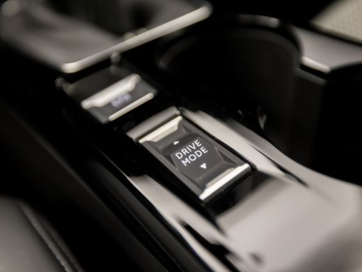 Peugeot 2008 1.2 PureTech GT Line 131Pk (VIRTUAL COCKPIT, APPLE CARPLAY, GROOT NAVI, 360 CAMERA, LEDER, STOELV... ActivLease financial lease