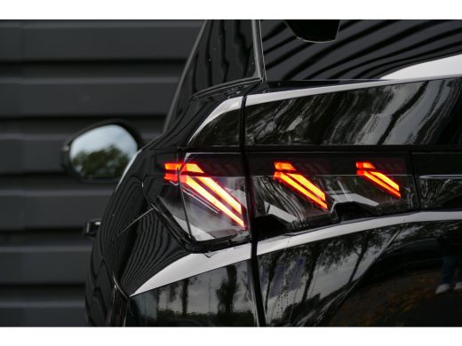 Peugeot 3008 1.2 HYBRID 145PK GT AUTOMAAT / NAVI / LED / CLIMA / PDC / 19"LMV / CAMERA / KEYLESS / ELEKTR. ACH... ActivLease financial lease