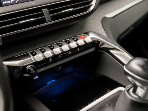 Peugeot 3008 1.2 PureTech Allure Sport 131Pk (PANORAMADAK, APPLE CARPLAY, GROOT NAVI, 360 CAMERA, KEYLESS, LED... ActivLease financial lease