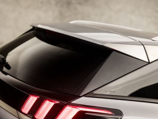 Peugeot 3008 1.2 PureTech Allure Sport 131Pk (PANORAMADAK, APPLE CARPLAY, GROOT NAVI, 360 CAMERA, KEYLESS, LED... ActivLease financial lease