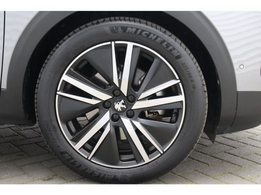 Peugeot 3008 1.6 HYBRID 225PK ALLURE PACK BUSINESS AUTOMAAT / NAVI / LEDER / CLIMA / PDC / 19" LMV / CAMERA / ... ActivLease financial lease