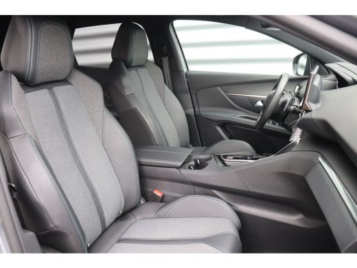 Peugeot 3008 1.6 HYBRID 225PK ALLURE PACK BUSINESS AUTOMAAT / NAVI / LEDER / CLIMA / PDC / 19" LMV / CAMERA / ... ActivLease financial lease