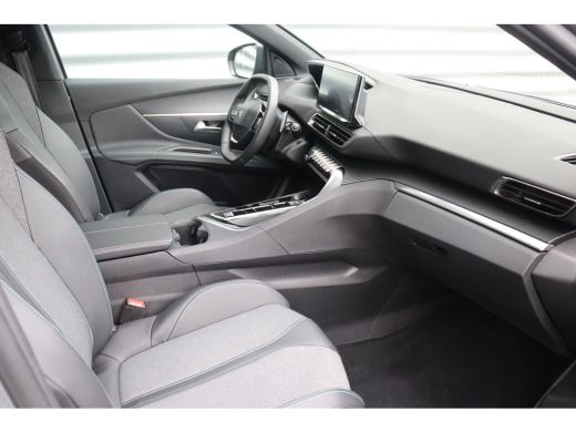 Peugeot 3008 1.6 HYBRID 225PK ALLURE PACK BUSINESS AUTOMAAT / NAVI / LEDER / CLIMA / PDC / 19" LMV / CAMERA / ... ActivLease financial lease