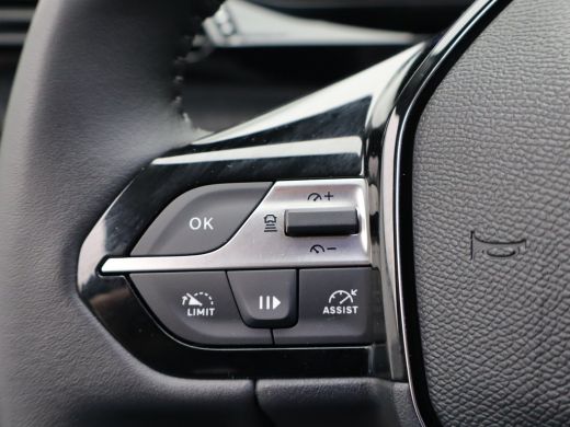 Peugeot 408 1.2 Hybrid 145 e-DCS6 Allure | Apple Carplay/Android Auto|telefoonintegratie premium | Armsteun v... ActivLease financial lease