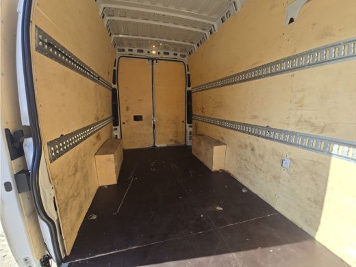 Peugeot Boxer 435 2.2 BlueHDi L4H3 - 165 Pk - Euro 6 - ParkeerCamera - Airco - Cruise Control ActivLease financial lease