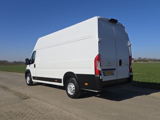 Peugeot Boxer 435 2.2 BlueHDi L4H3 - 165 Pk - Euro 6 - ParkeerCamera - Airco - Cruise Control ActivLease financial lease