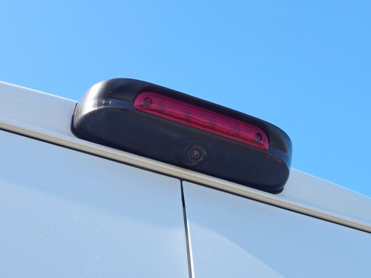 Peugeot Boxer 435 2.2 BlueHDi L4H3 - 165 Pk - Euro 6 - ParkeerCamera - Airco - Cruise Control ActivLease financial lease