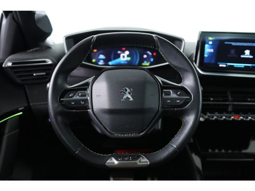 Peugeot e-208 EV GT 350 50 kWh | SOH 91% | Panoramdak | 1e Eigenaar! | Navigatie | Camera | Adaptive Cruise | S... ActivLease financial lease