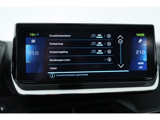 Peugeot e-208 EV GT 350 50 kWh | SOH 91% | Panoramdak | 1e Eigenaar! | Navigatie | Camera | Adaptive Cruise | S... ActivLease financial lease