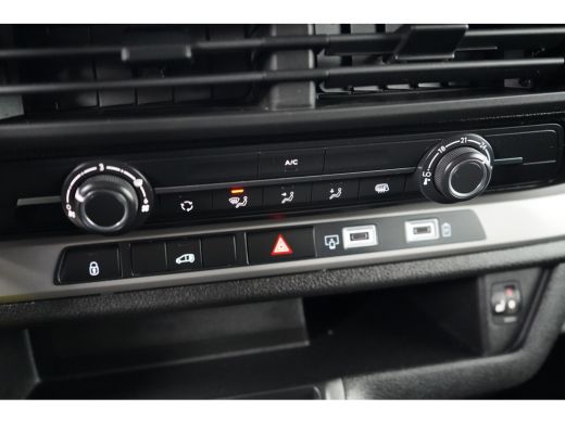 Peugeot Expert 2.0D L3H1 145PK Automaat Betimmering | Cruise control | Achteruitrijcamera | Apple carplay & andr... ActivLease financial lease