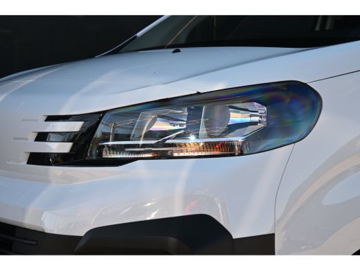 Peugeot Expert 2.0D L3 145PK Automaat | Betimmering | Stuur/Stoelverwarming | Achteruitrijcamera | Navigatie | A... ActivLease financial lease