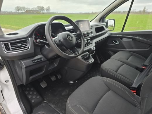 Renault Trafic 2.0 dCi L2 H1 - 130 Pk - Euro 6 - Apple Carplay Android Auto - ParkeerCamera ActivLease financial lease