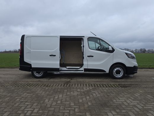 Renault Trafic 2.0 dCi L2 H1 - 130 Pk - Euro 6 - Apple Carplay Android Auto - ParkeerCamera ActivLease financial lease