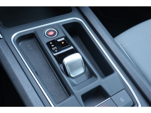 Seat Leon Sportstourer 1.0 eTSI Style Business Intense 110PK Automaat | Achteruitrijcamera | Cruise control... ActivLease financial lease