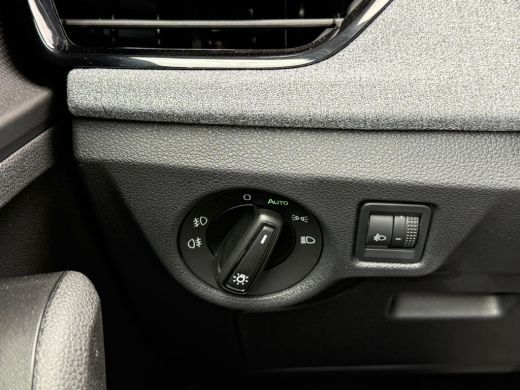 Skoda Kamiq 1.0 TSI 110pk DSG Selection | Carplay | Parkeersensoren | Automaat ActivLease financial lease