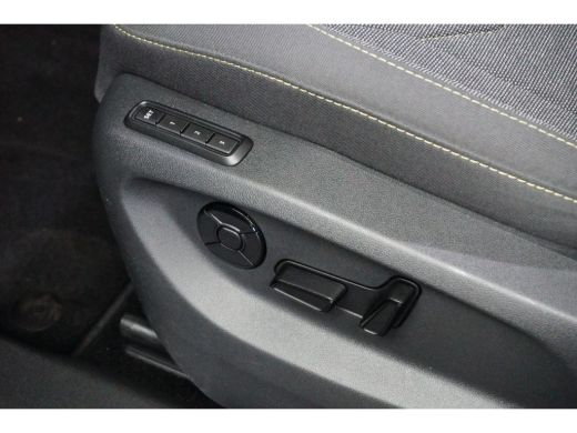 Skoda Kodiaq 1.5 TSI DSG MHEV Business Edition 7p. | 3e Zitrij | Trekhaak | Verlengde garantie | Camera achter... ActivLease financial lease