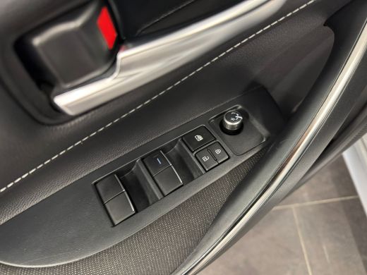 Toyota Corolla Touring Sports Hybrid 140 Active | Apple Carplay/Android Auto | Achteruitrijcamera | Cruise control adaptief | ActivLease financial lease