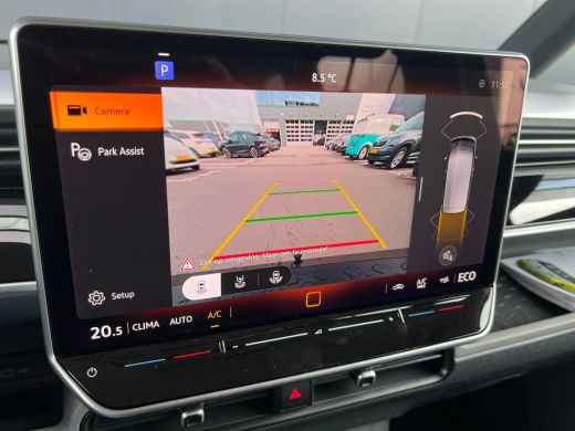 Volkswagen ID. Buzz Pure Limited Edition 59 kWh | Trekhaak | Adaptive Cruise | Open & Close Pakket | 4 Seizoenen Banden ActivLease financial lease