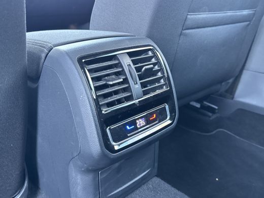 Volkswagen Passat Variant 1.5 TSI 150PK DSG BUSINESS CAMERA/ACC/NAVI ActivLease financial lease