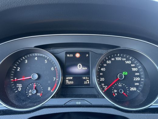 Volkswagen Passat Variant 1.5 TSI 150PK DSG BUSINESS CAMERA/ACC/NAVI ActivLease financial lease
