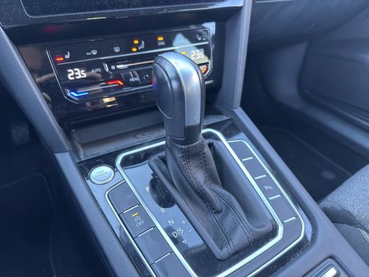 Volkswagen Passat Variant 1.5 TSI 150PK DSG BUSINESS CAMERA/ACC/NAVI ActivLease financial lease