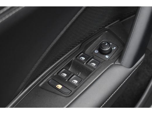 Volkswagen Tayron 1.5 eTSI 150PK DSG LIFE 7-PERSOONS/TREKHAAK/360CAMERA FABRIEKS GARANTIE ActivLease financial lease