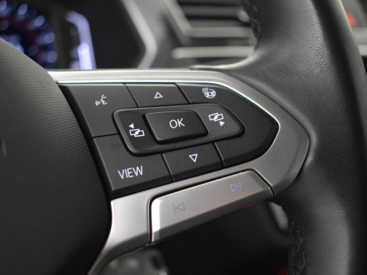 Volkswagen Tiguan 1.4 TSI eHybrid Business Plus l Elektr. Trekhaak l Matrix LED l Elektr. Kofferbak l Stoel en stuu... ActivLease financial lease