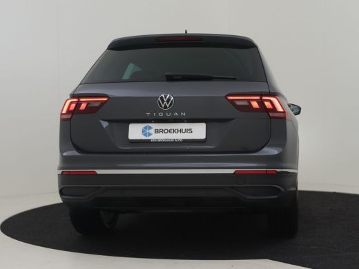 Volkswagen Tiguan 1.4 TSI eHybrid Business Plus l Elektr. Trekhaak l Matrix LED l Elektr. Kofferbak l Stoel en stuu... ActivLease financial lease