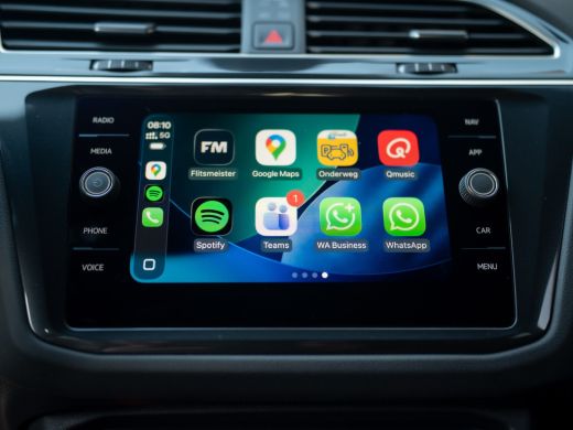 Volkswagen Tiguan 1.5 TSI R-Line Business+ | Keyless | Camera | Elk-A-klep | IQ light | Prijs Rijklaar!! ActivLease financial lease